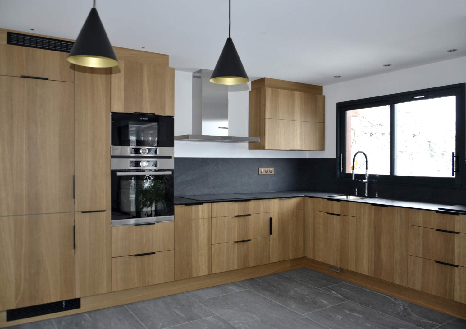 Cuisine ouverte en bois